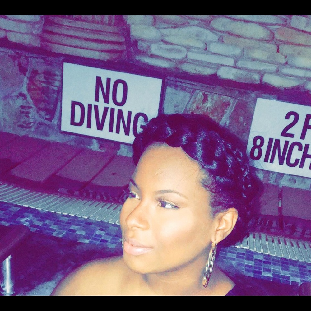 Meet your Posher, Ashanah